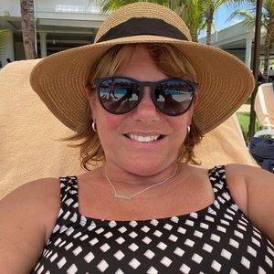 Meet your Posher, Jodi